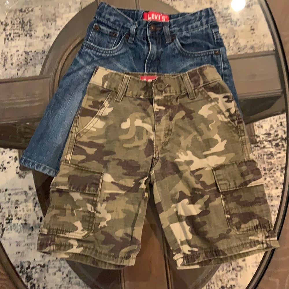 Boys Levi shorts